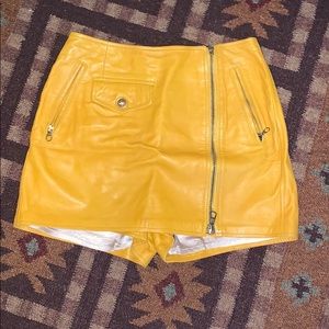 Vintage 100% Leather Cheap/Chic Moschino Skort